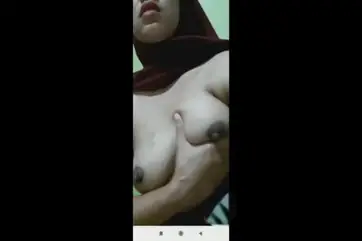 Kaka Jilbab Coklat Video Call Malam, Cache HP yang Menyimpan Lebih dari yang Diizinkan